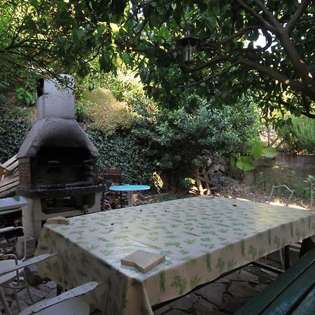 Apartments By The Sea Podgora, Makarska - 6596 Bagian luar foto