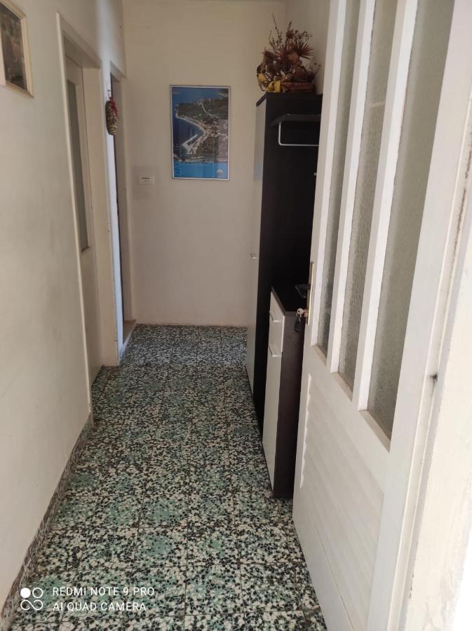 Apartments By The Sea Podgora, Makarska - 6596 Bagian luar foto